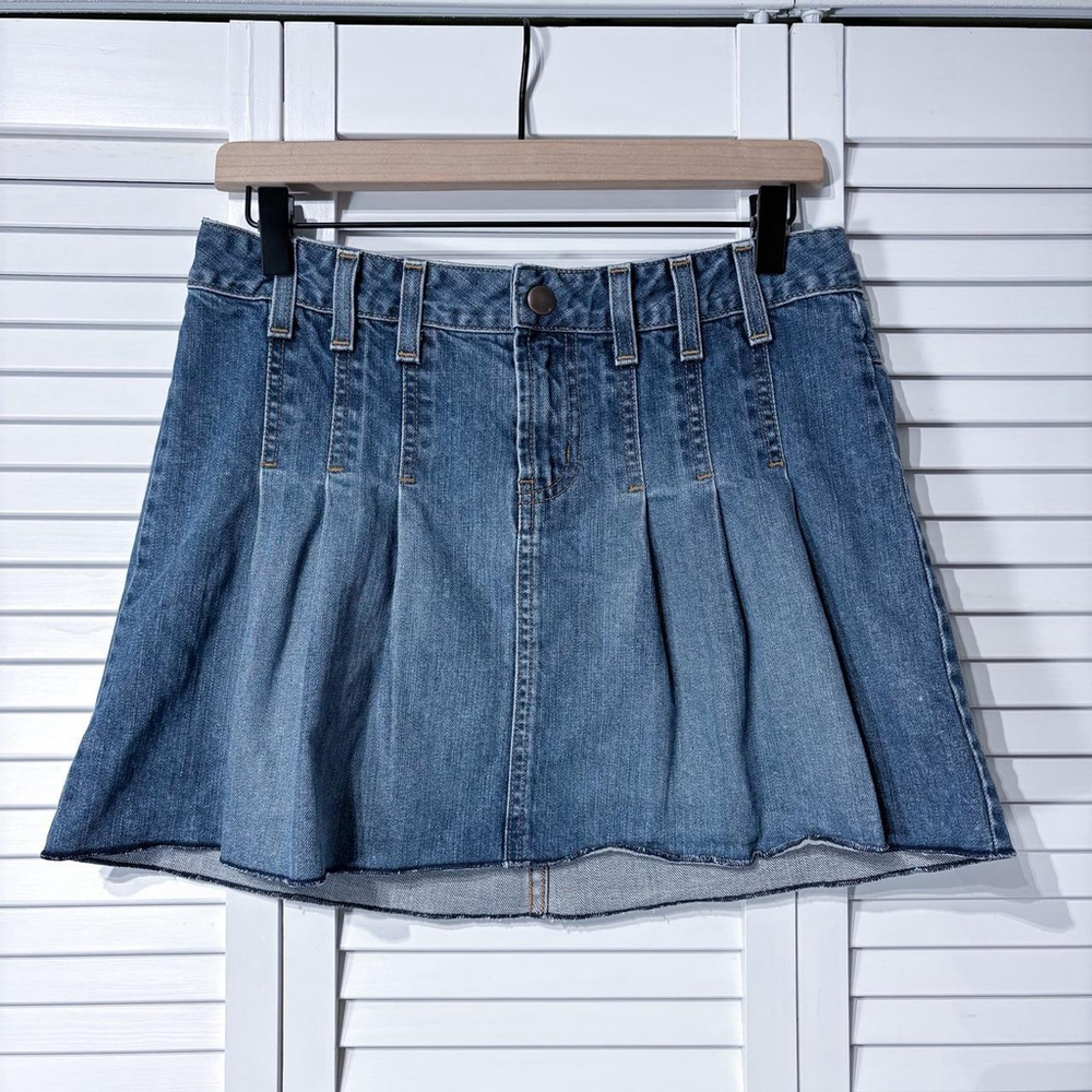 Y2K pleated denim mini skirt